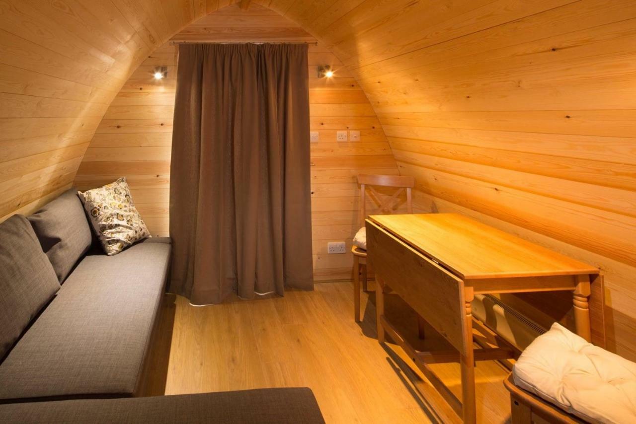 Hotel Campion Glamping Pod Cheltenham Exterior foto